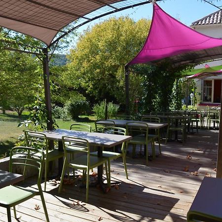 Hotel La Barguelonne Montcuq Bagian luar foto