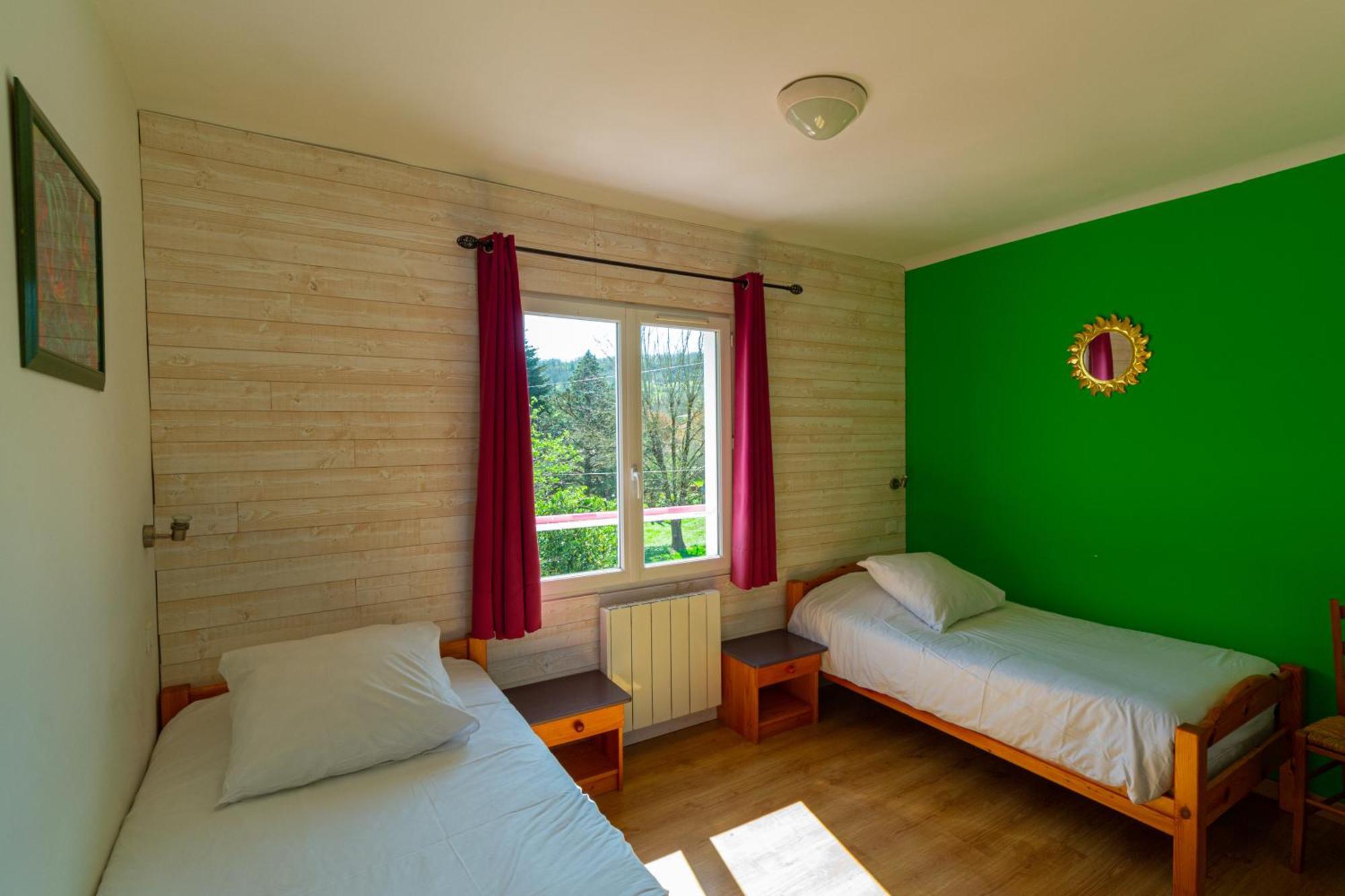 Hotel La Barguelonne Montcuq Bagian luar foto
